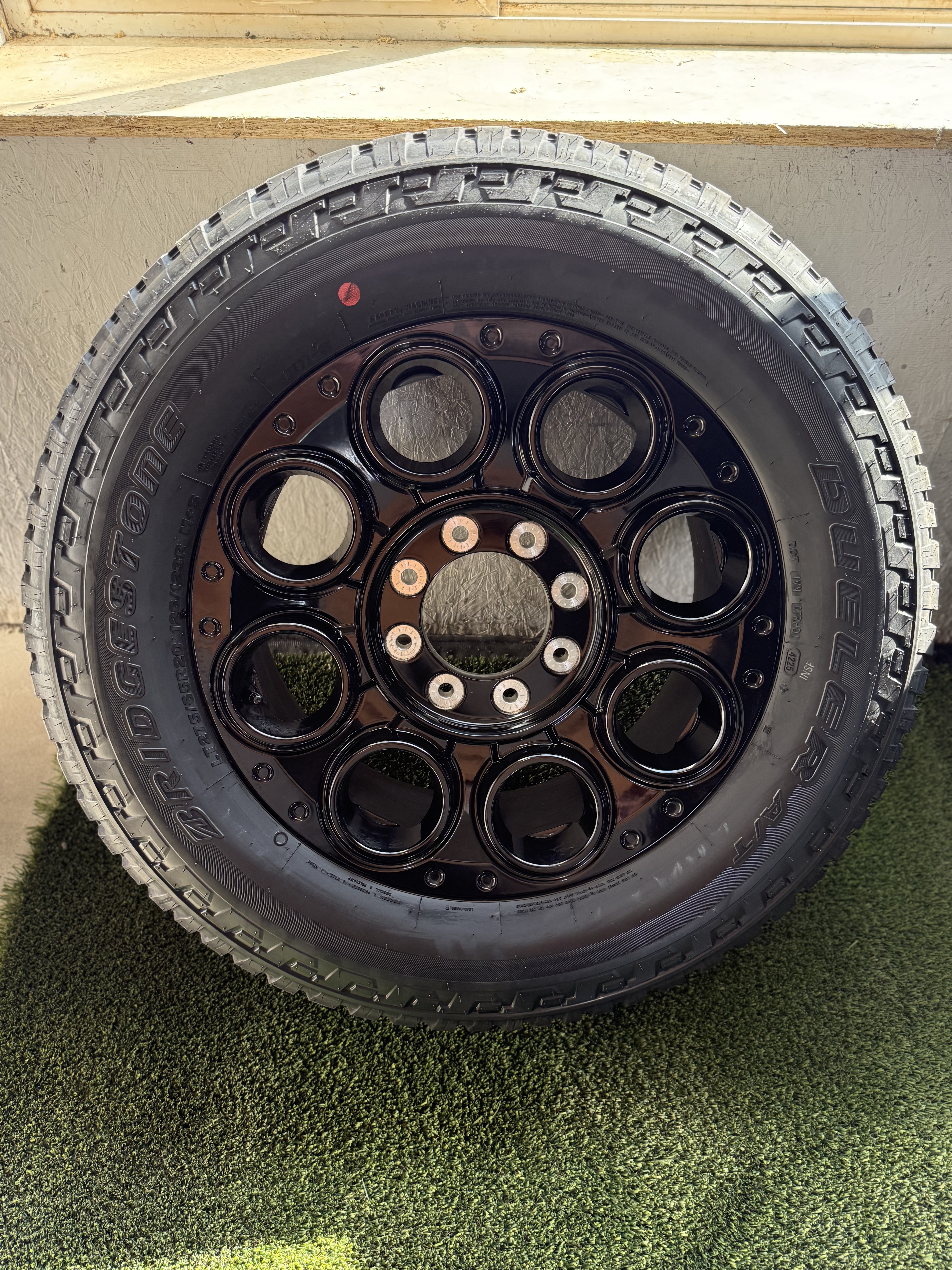 Gloss Black 20" F-250 / F-350 Super Duty Wheels with Bridgestone Dueler A/T 275/65R20 Tires